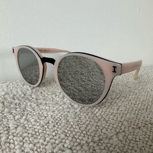 Illesteva sunglasses